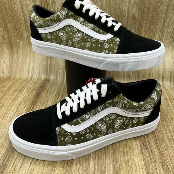 Vans Peace Paisley Old Skool Sneakers - Picture 3 of 15